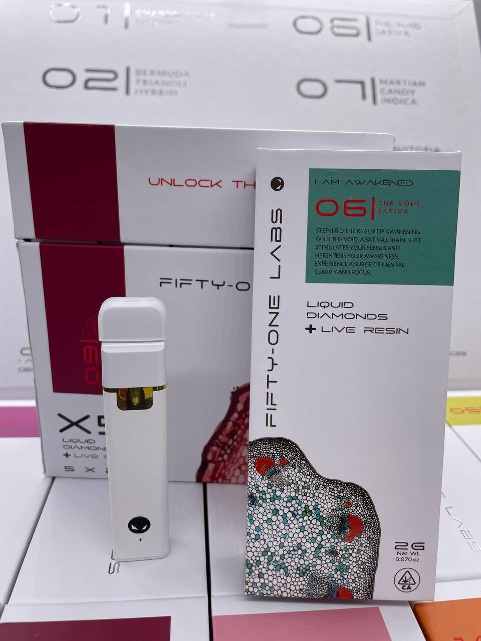 Fifty-One-Labs-2G-Disposable-Liquid-Diamonds-Live-Resin.jpg
