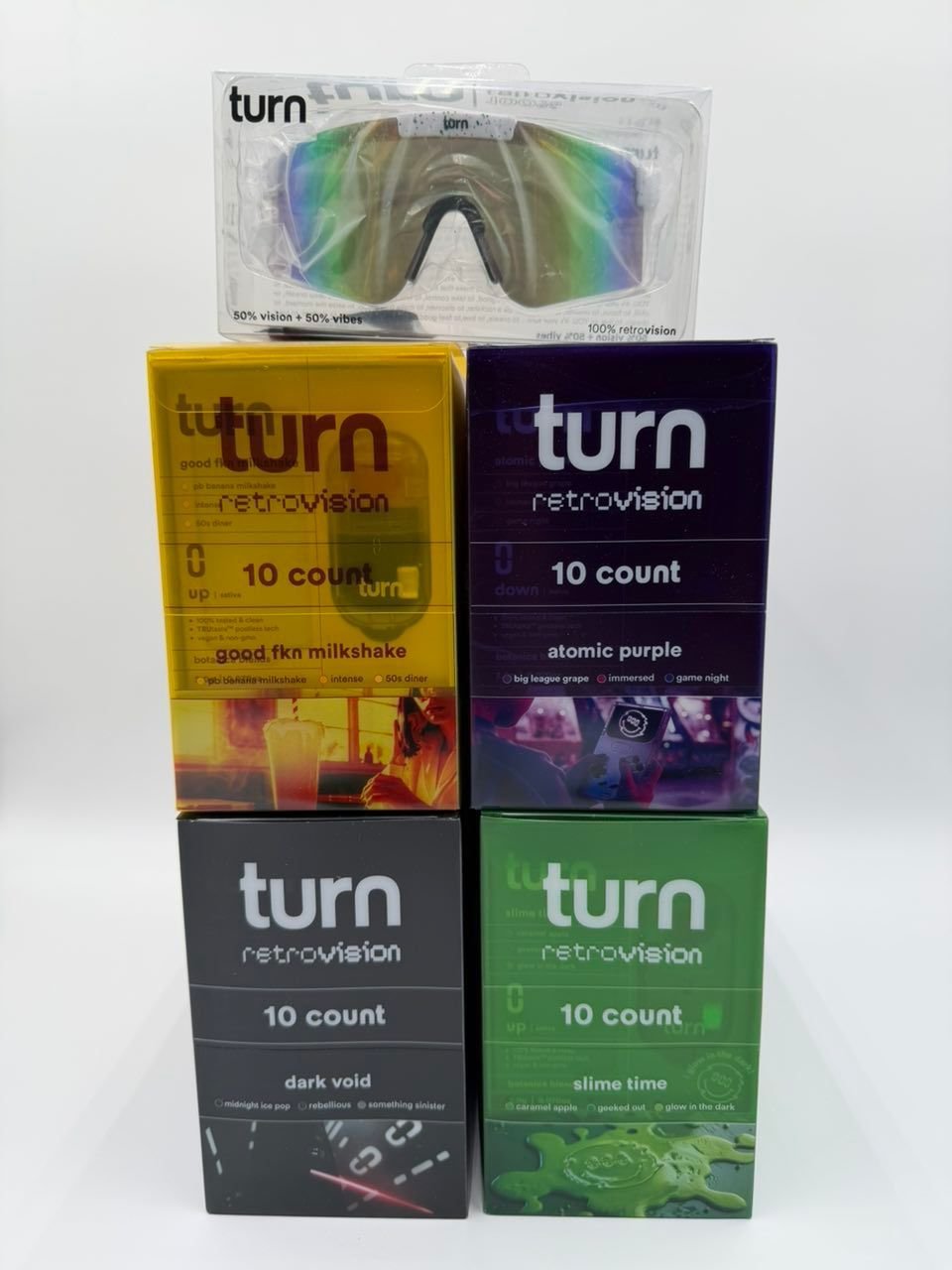 Turn-Retrovision-2G-Disposable-2.jpg